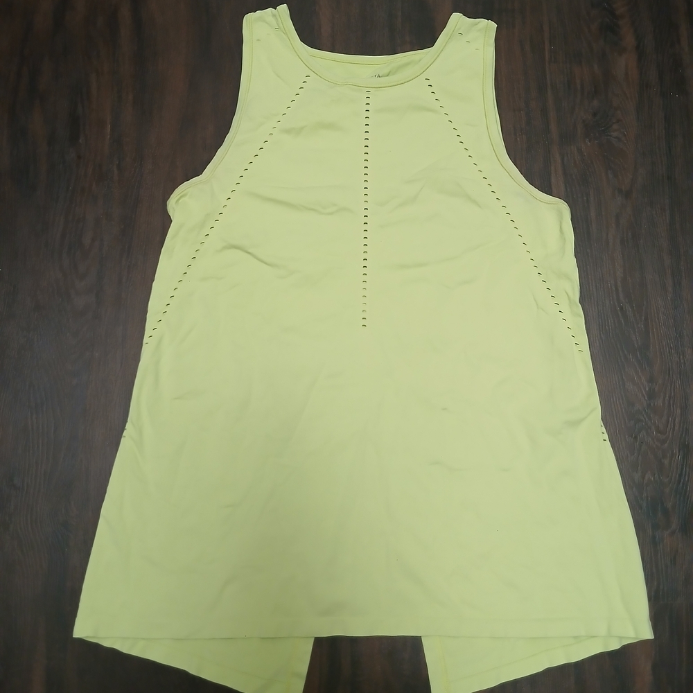Athleta Vibrant Lime Tank Top - Picture 2 of 7
